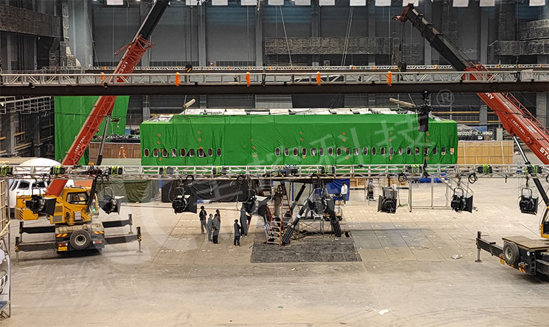 全控科技六自由度運(yùn)動(dòng)平臺(tái)：電影特效背后的“幕后英雄”